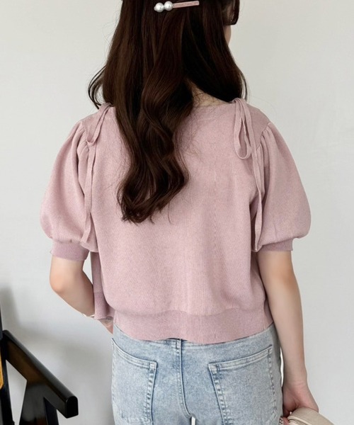 one after another NICE CLAUP(ワンアフターアナザーナイスクラップ)の「【WEB限定色】ローズボタンカーディガン(カーディガン/ボレロ・レディース・ブラック/ピンク/ブルー/オフホワイト・FREE)」の18枚目の写真