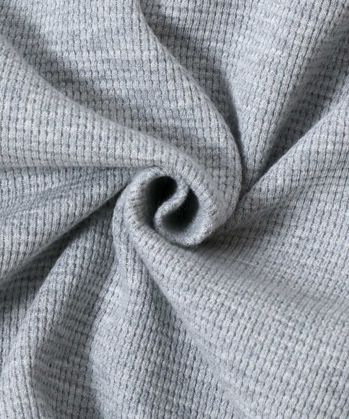 SITRY（シトリー）の「2026SS新色 Organic Cotton Thermal/オーガニックコットン サーマル ワッフル クルーネック ヘンリーネック ロンT 長袖Tシャツ（Tシャツ/カットソー・メンズ・ブラック/グレー/アイボリー/カーキブラウン/オフホワイト/ベージュ/グレー系その他/ホワイト系その他/ブラック系その他/カーキ/グレイッシュベージュ/オリーブ/ホワイト/サックスブルー・LL/M/L）」の22枚目の写真