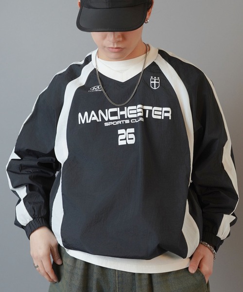 SPINNS（スピンズ）の「ナイロンプルーオーバー/ゲームデザイン（スウェット・メンズ・ネイビー/ピンク/グレー/オフホワイト/ブラック/ワイン・ONESIZE）」の14枚目の写真