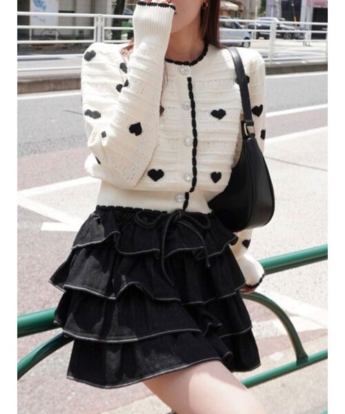 dazzlin(ダズリン)の「ハートジャカードカーデトップス(カーディガン/ボレロ・レディース・グレー/ブラック/アイボリー/オフホワイト・FREE)」の3枚目の写真