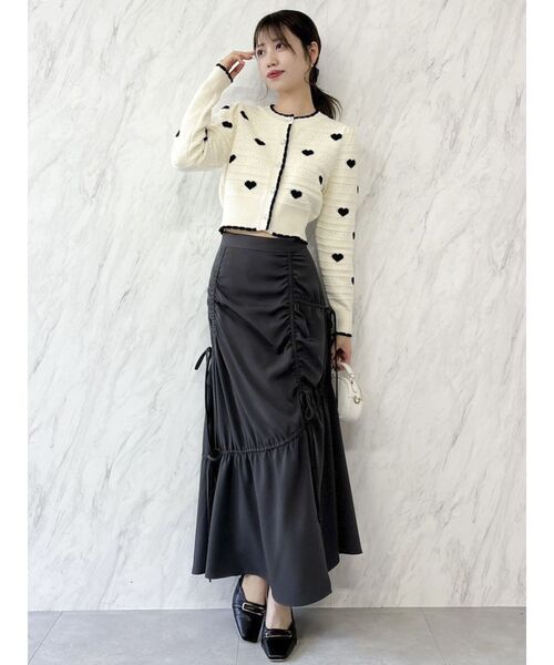 dazzlin(ダズリン)の「ハートジャカードカーデトップス(カーディガン/ボレロ・レディース・グレー/ブラック/アイボリー/オフホワイト・FREE)」の17枚目の写真