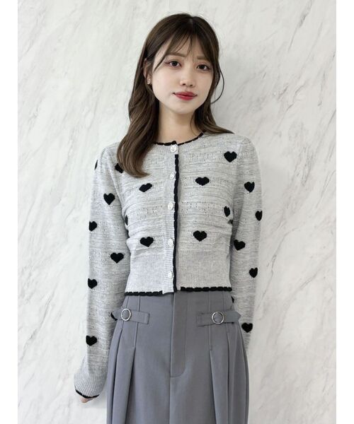 dazzlin（ダズリン）の「ハートジャカードカーデトップス（カーディガン/ボレロ・レディース・グレー/ブラック/アイボリー/オフホワイト・FREE）」の6枚目の写真