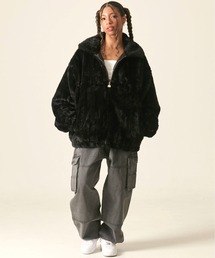 FUBU（ フブ）の「FUBU フブ ブランド ロゴ 刺繍 フェイクファー