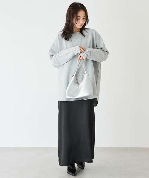 LAVEANGE（ラビアンジェ）の「【洗える】パール釦ドルマンプルオーバー（Tシャツ/カットソー・レディース・ブラック/オフホワイト/グレー・M/LL/3L/4L/5L）」の17枚目の写真