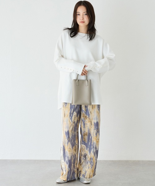 LAVEANGE（ラビアンジェ）の「【洗える】パール釦ドルマンプルオーバー（Tシャツ/カットソー・レディース・ブラック/オフホワイト/グレー・M/LL/3L/4L/5L）」の9枚目の写真