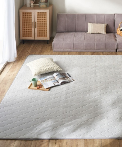 ふわふわフランネル低反発キルトラグ M（ラグ/マット）｜iellio（イエリオ）