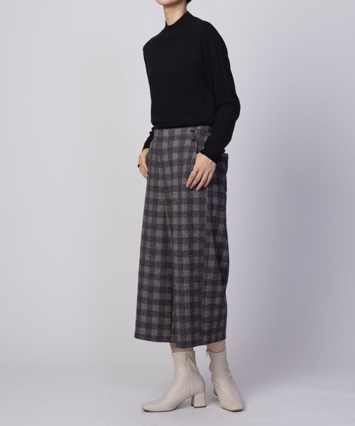 NAVY(ネイビー)の「nAvy 洗えるニット カシミヤタッチハイネックプルオーバー(ニット/セーター・レディース・レッド/グレイッシュベージュ/ブラック・M/L)」の15枚目の写真