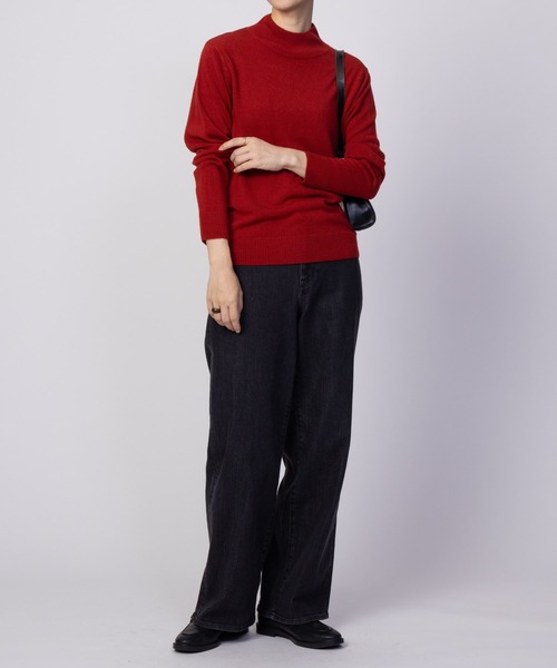 NAVY(ネイビー)の「nAvy 洗えるニット カシミヤタッチハイネックプルオーバー(ニット/セーター・レディース・レッド/グレイッシュベージュ/ブラック・M/L)」の5枚目の写真