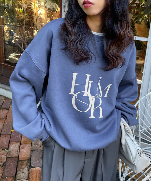 Chillfar（チルファー）の「デイリーアソートプリントロゴスウェットトレーナー（スウェット・レディース・ピンク/ボルドー/アイボリー系2/ホワイト系1/レッド系/ホワイト系/グリーン/ブルー/ネイビー系2/ネイビー系/グレー系/アイボリー系/杢グレー/ブラック/ネイビー系3/アイボリー系3/チャコール/ベージュ/ネイビー/オートミール/ピンク系/グレー系1/グリーン系/ネイビー系1/アイボリー系1・FREE）」の17枚目の写真