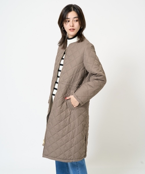 a.v.v（アーヴェヴェ）の「ウエストドロストノーカラーキルトコート（ブルゾン・レディース・モカ/ブラック・34/40/38/42/36）」の12枚目の写真