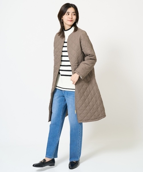 a.v.v（アーヴェヴェ）の「ウエストドロストノーカラーキルトコート（ブルゾン・レディース・モカ/ブラック・34/40/38/42/36）」の14枚目の写真