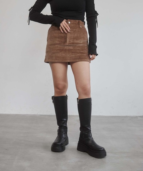 ENVYM(アンビー)の「コーデュロイミニスカート(スカート・レディース・ブラック/ブラウン/ピンク・SMALL/MEDIUM)」の1枚目の写真
