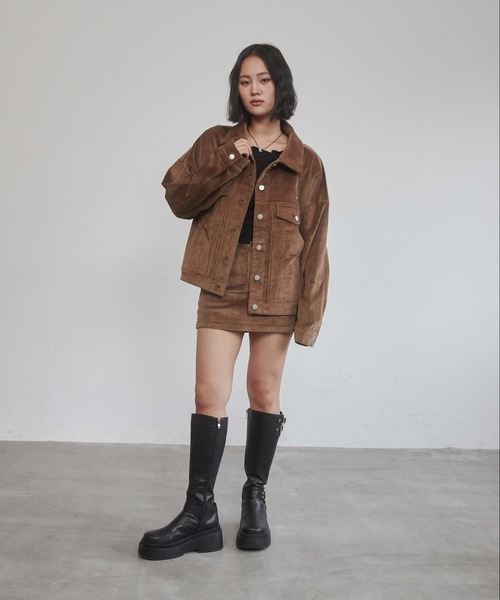 ENVYM(アンビー)の「コーデュロイミニスカート(スカート・レディース・ブラック/ブラウン/ピンク・SMALL/MEDIUM)」の13枚目の写真