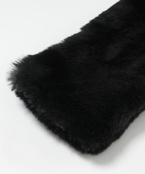 URBAN RESEARCH（アーバンリサーチ）の「フェイクファーマフラー（マフラー・レディース・グレー系その他/ブラック・FREE）」の12枚目の写真