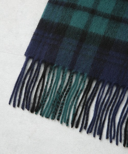 NANO universe（ナノユニバース）の「ソフトカシミヤブレンドチェックマフラー（マフラー・メンズ・レッド/イエロー/グリーン・FREE）」の7枚目の写真