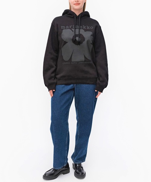 marimekko(マリメッコ)の「【ノベルティ付】≪Unikko 60Th Anniversary.≫《kioski》Luuppi Unikko / placement sweatparka《ZOZO限定》(パーカー・レディース・ブラック・LARGE/MEDIUM/SMALL/X-SMALL)」の3枚目の写真