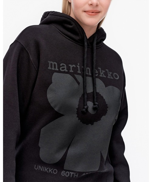 marimekko(マリメッコ)の「【ノベルティ付】≪Unikko 60Th Anniversary.≫《kioski》Luuppi Unikko / placement sweatparka《ZOZO限定》(パーカー・レディース・ブラック・LARGE/MEDIUM/SMALL/X-SMALL)」の6枚目の写真