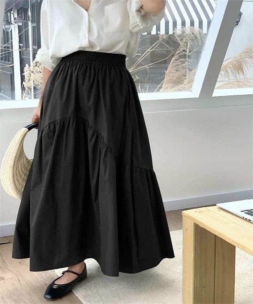 FREE STYLISTS(フリー スタイリスト)の「ボリュームティアードロングスカート(スカート・レディース・ホワイト/ダークベージュ/ブラック/カーキ・M/L)」の3枚目の写真