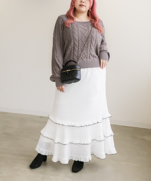 CLETTE(クレット)の「スクエアネックケーブルニット(ニット/セーター・レディース・チャコールグレー/ライトグレー/オフホワイト/ラベンダー・LL/3L/4L)」の19枚目の写真