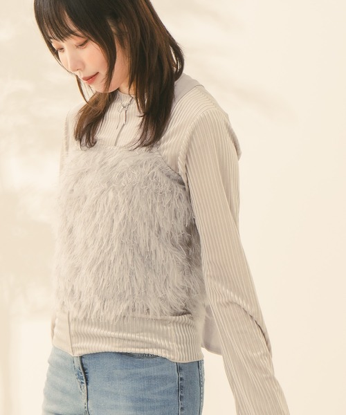 Os accessory(オズアクセサリー)の「Os -オズ- 前後2WAYリブメロウトップス(Tシャツ/カットソー・レディース・クリーム/ブラック/ライトグレー・FREE)」の10枚目の写真