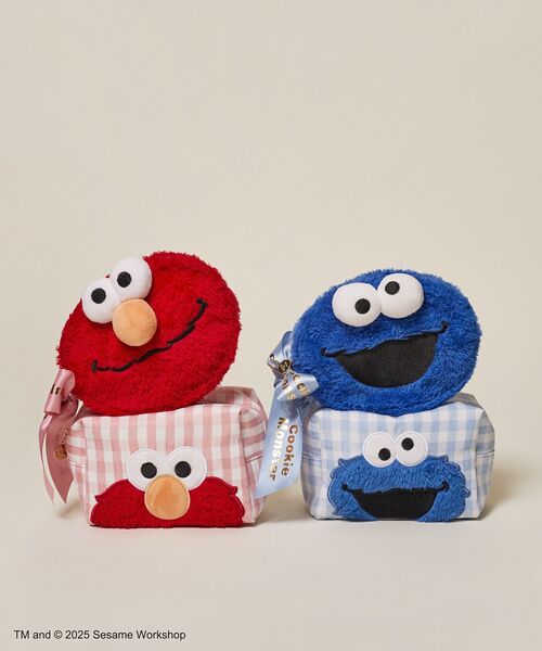 Maison de FLEUR（メゾンドフルール）の「クッキーモンスター フェイスポーチ（ポーチ・レディース・ブルー・FREE）」の2枚目の写真