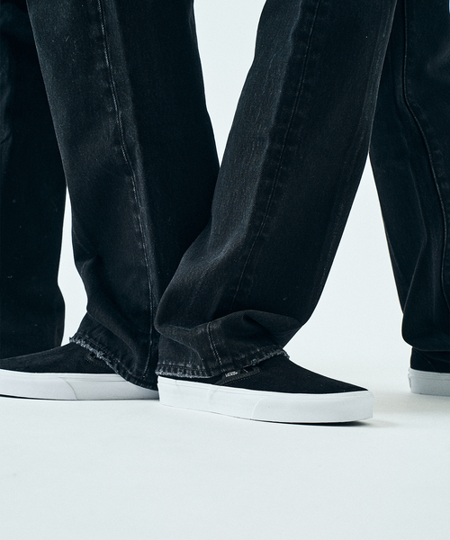 VANS（バンズ）の「"限定展開モデル"  VANS / バンズ クラシック スリッポン（スリッポン・メンズ・ブラック・90/100/110/80/85/95/70/75/105）」の13枚目の写真