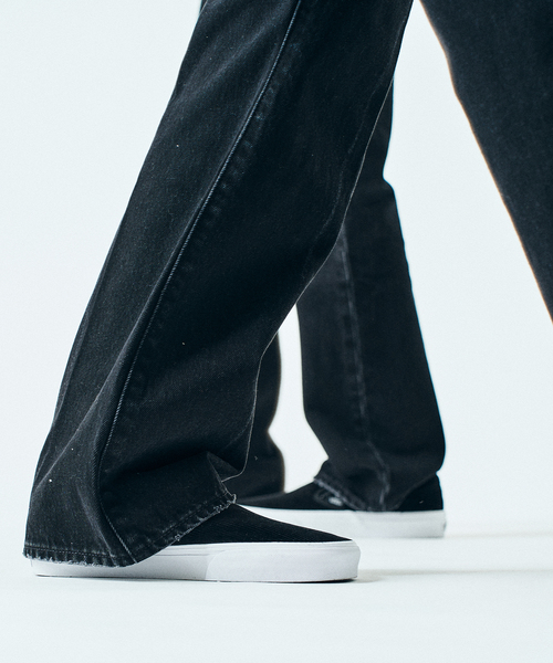 VANS（バンズ）の「"限定展開モデル"  VANS / バンズ クラシック スリッポン（スリッポン・メンズ・ブラック・90/100/110/80/85/95/70/75/105）」の11枚目の写真