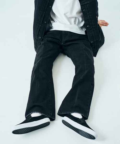 VANS（バンズ）の「"限定展開モデル"  VANS / バンズ クラシック スリッポン（スリッポン・メンズ・ブラック・90/100/110/80/85/95/70/75/105）」の5枚目の写真