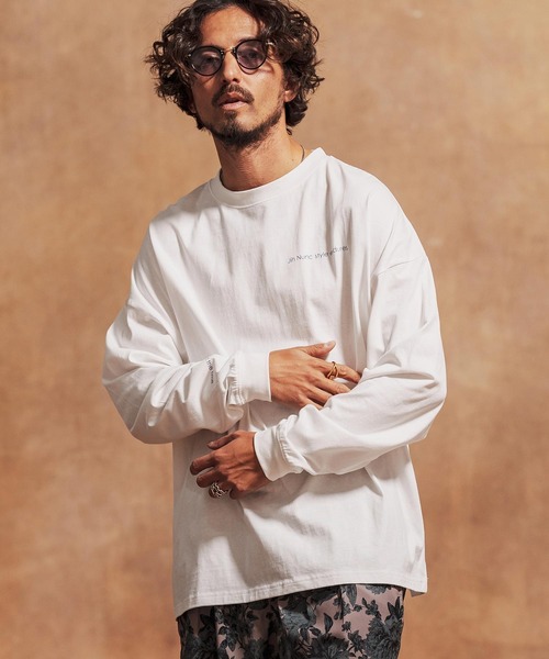Jih Nunc(ジーヌンク)の「mlt5030-オーガニックコットンプリントロンT(Tシャツ/カットソー・メンズ・ブラック/ホワイト・L/M/S)」の4枚目の写真