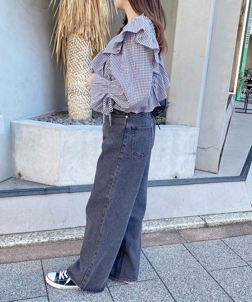 INGNI(イング)の「デニムワイドパンツ(デニムパンツ・レディース・ブルー系その他/ブルー系その他3/ブルー系その他4/グレー・S/M)」の11枚目の写真
