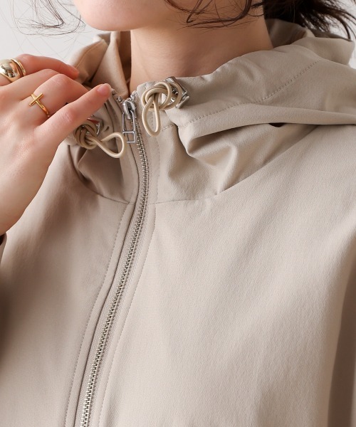 Bou Jeloud（ブージュルード）の「撥水・花粉ティアードジャケット（その他アウター・レディース・ベージュ/ブラック・FREE）」の14枚目の写真