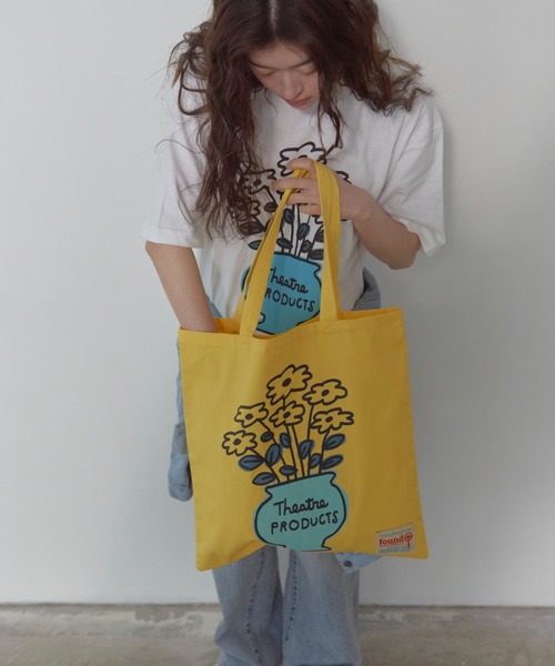 THEATRE PRODUCTS（シアタープロダクツ）の「【THEATRE PRODUCTS ｜ Shiomi Wadaコラボ】コットンキャンバストートバッグ フラワー/ネコ（トートバッグ・レディース・イエロー/ベージュ・FREE）」の20枚目の写真
