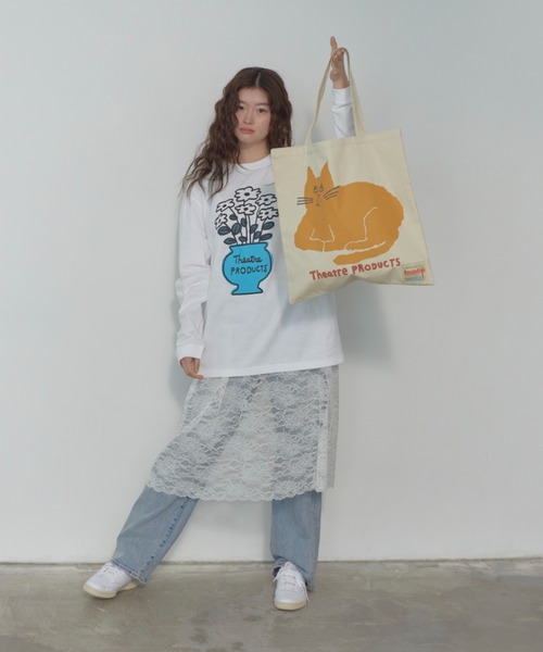 THEATRE PRODUCTS（シアタープロダクツ）の「【THEATRE PRODUCTS ｜ Shiomi Wadaコラボ】コットンキャンバストートバッグ フラワー/ネコ（トートバッグ・レディース・イエロー/ベージュ・FREE）」の14枚目の写真