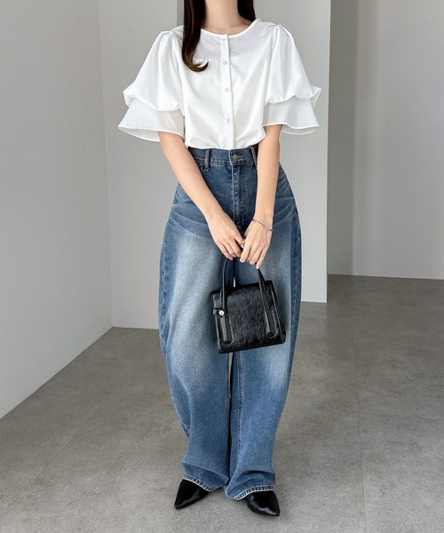 andme(アンドミー)の「バルーンスリーブ2wayシャツブラウス(シャツ/ブラウス・レディース・ライトブルー/オフホワイト/ブラック・L/M)」の12枚目の写真