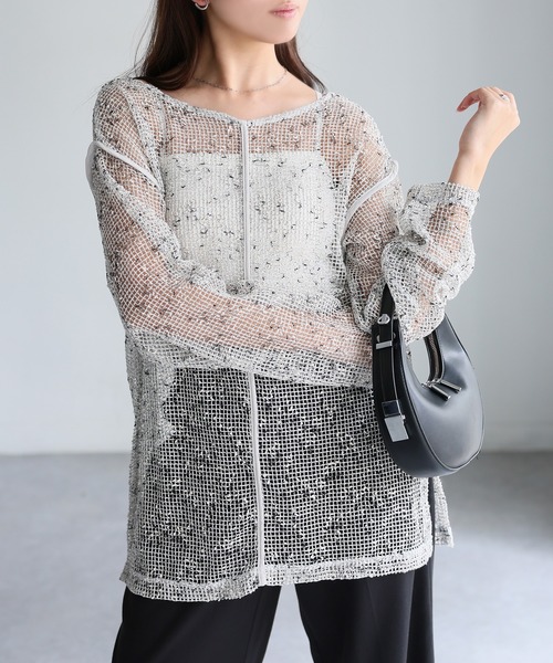 Riberry（リベリー）の「前後2WAY透かし編みメッシュニットプルオーバー（Tシャツ/カットソー・レディース・ブラック/アイボリー/ベージュ・FREE）」の5枚目の写真