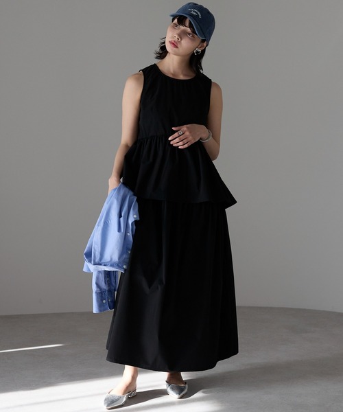 SOTT(ソット)の「tiered one-piece ティアードワンピース(ワンピース・レディース・ブラック/オフホワイト・FREE)」の1枚目の写真