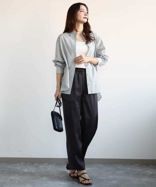 MK MICHEL KLEIN（エムケーミッシェルクラン）の「リラックスサテンテーパードパンツ/洗える（その他パンツ・レディース・ダークグレー/ライトグレー・38）」の13枚目の写真