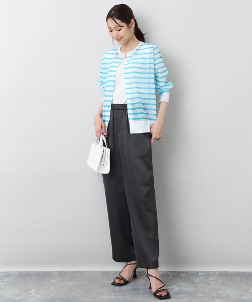 MK MICHEL KLEIN（エムケーミッシェルクラン）の「リラックスサテンテーパードパンツ/洗える（その他パンツ・レディース・ダークグレー/ライトグレー・38）」の4枚目の写真