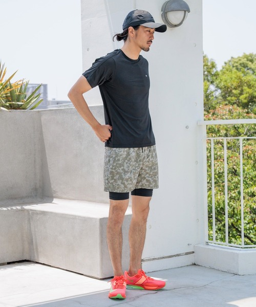 HEREIAM（ヘレイアム）の「【HEREIAM MEN】吸水速乾/ミラーロゴハーフスリーブ（Tシャツ/カットソー・メンズ・チャコール/ブラック/その他9・LARGE/MEDIUM/SMALL）」の11枚目の写真