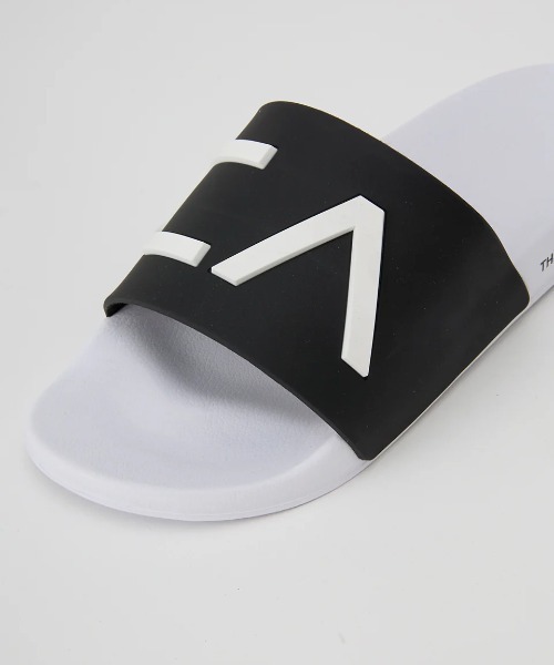 RVCA(ルーカ)の「RVCA レディース RVCA SHOWER SLIDE ファッションサンダル 【2025年春夏モデル】/ルーカロゴスライドサンダル(サンダル・レディース・ホワイト/ブラック/ブラック系その他・5/6/7)」の6枚目の写真