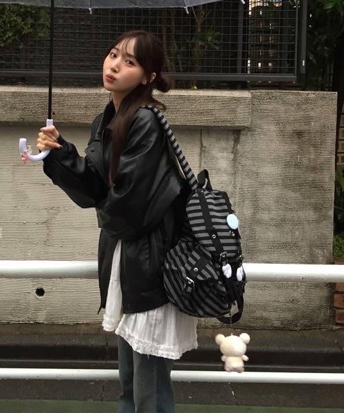 Judin(ジュディン)の「Border design flap backpack【JD】(バックパック/リュック・レディース・ブラック・FREE)」の5枚目の写真