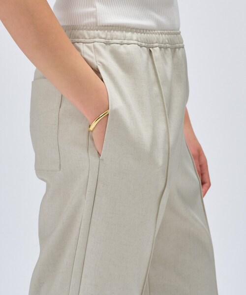cloenc(クロエンス)の「【セットアップ/手洗い可】リネンブレンドイージーパンツ(その他パンツ・レディース・オフホワイト/ブラウン系/ダークグレー/ライトグリーン・02/01/03)」の15枚目の写真