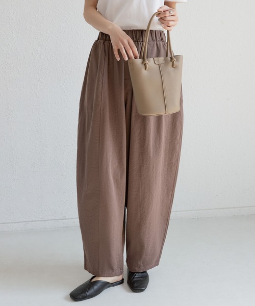 MAISON DE THERESE（メゾン ド テレーズ）の「ゆったりハーレムワイドパンツ（9分丈）（その他パンツ・レディース・アイボリー/モカ/グレイッシュブルー/ブラック/カーキ/ネイビー・L/M）」の3枚目の写真