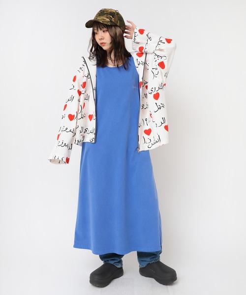 RNA(アールエヌエー)の「D1673 ピグメントタンクワンピ(ワンピース・レディース・ブルー/チャコール/ブラウン・MEDIUM)」の11枚目の写真