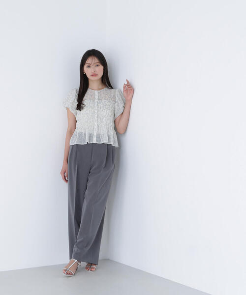 Natural Beauty Basic ミニフラワーシャーリングブラウス ミニフラワーシャーリングブラウス｜ナチュラルビューティー