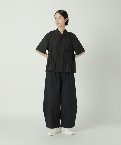 ZUCCa（ズッカ）の「トロピカルドットエア / シャツ / S（シャツ/ブラウス・レディース・ブラック/グレー・M size）」の8枚目の写真