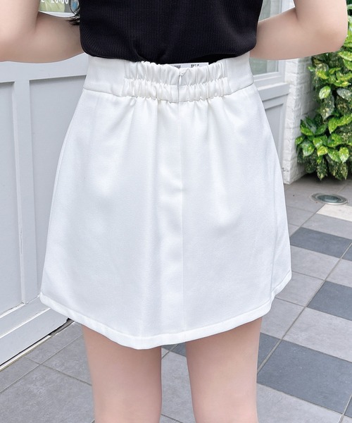 INGNI（イング）の「金ボタンサイドプリーツ／スカパン（スカート・レディース・ブラック/グレー/オフホワイト・FREE）」の8枚目の写真