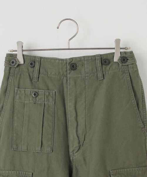 Nigel Cabourn(ナイジェルケーボン)の「Nigel Cabourn/ナイジェルケーボン ARMY CARGO パンツ(カーゴパンツ・レディース・カーキ・MEDIUM)」の3枚目の写真