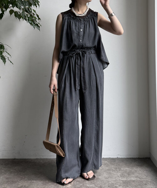 DouDou(ドゥドゥ)の「【WEB限定】リヨセルデニムイージーパンツ(デニムパンツ・レディース・ブラック/ブルー系その他・FREE)」の4枚目の写真