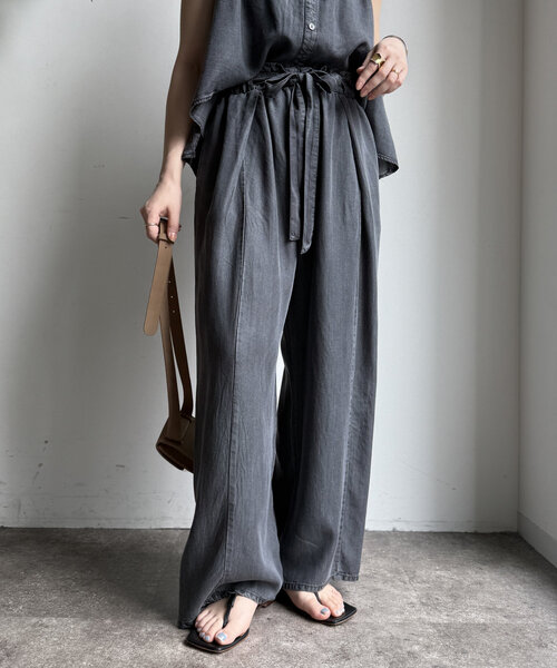 DouDou(ドゥドゥ)の「【WEB限定】リヨセルデニムイージーパンツ(デニムパンツ・レディース・ブラック/ブルー系その他・FREE)」の9枚目の写真